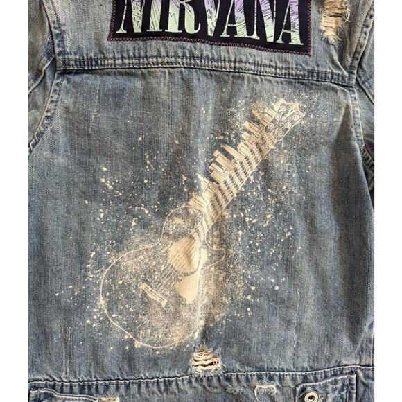 NIRVANA 90s Guitar Upcycled Distressed Denim Jacket Retro Vintage Kids Size M - Picture 9 of 11